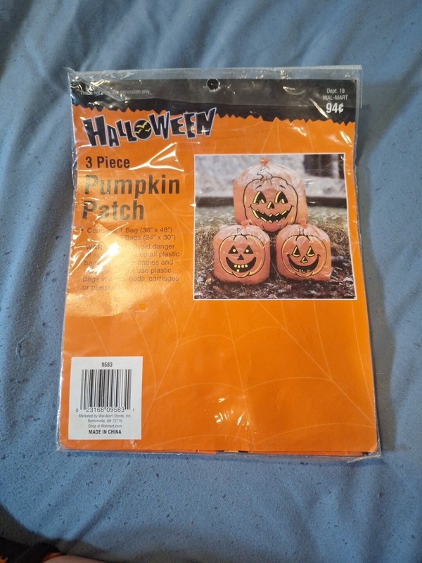 Vintage 1990s Jack O Lantern Leaf Bag Pack Of 3 Bags- NEVER OPENED
