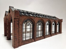 00  Gauge Cheltenham 2 Lane Engine Shed