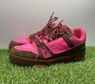 Size LV Louis Vuitton Trainer Pink, Brown