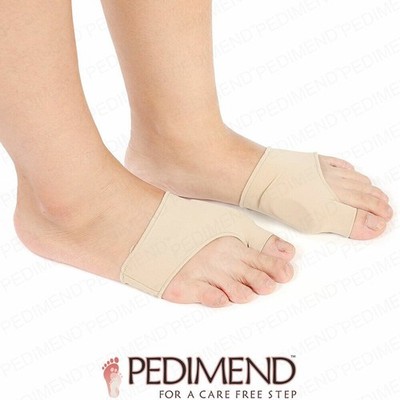 PEDIMEND  Sleeve Big Toe Fußgewölbeentlastung mit Ballenschutz Gel Pad 1 PAAR UK