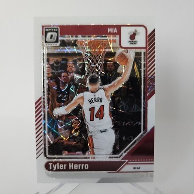 Tyler Herro 2024-25 Donruss Optic /59 White Velocity Prizm #200