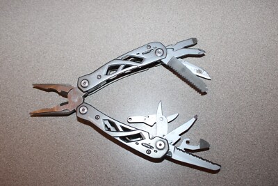 Gerber Suspension-NXT Multi-Tool 12 Tools 2 LOCKBACK BLADES 8970718E