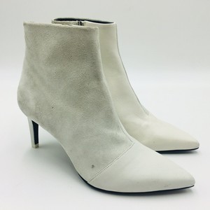 beha pointy toe bootie
