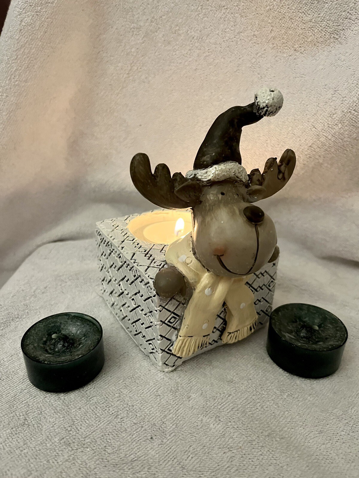 B/n Reindeer Tea Light Holder and Yankee Candle Tea Lights Christmas eBay
