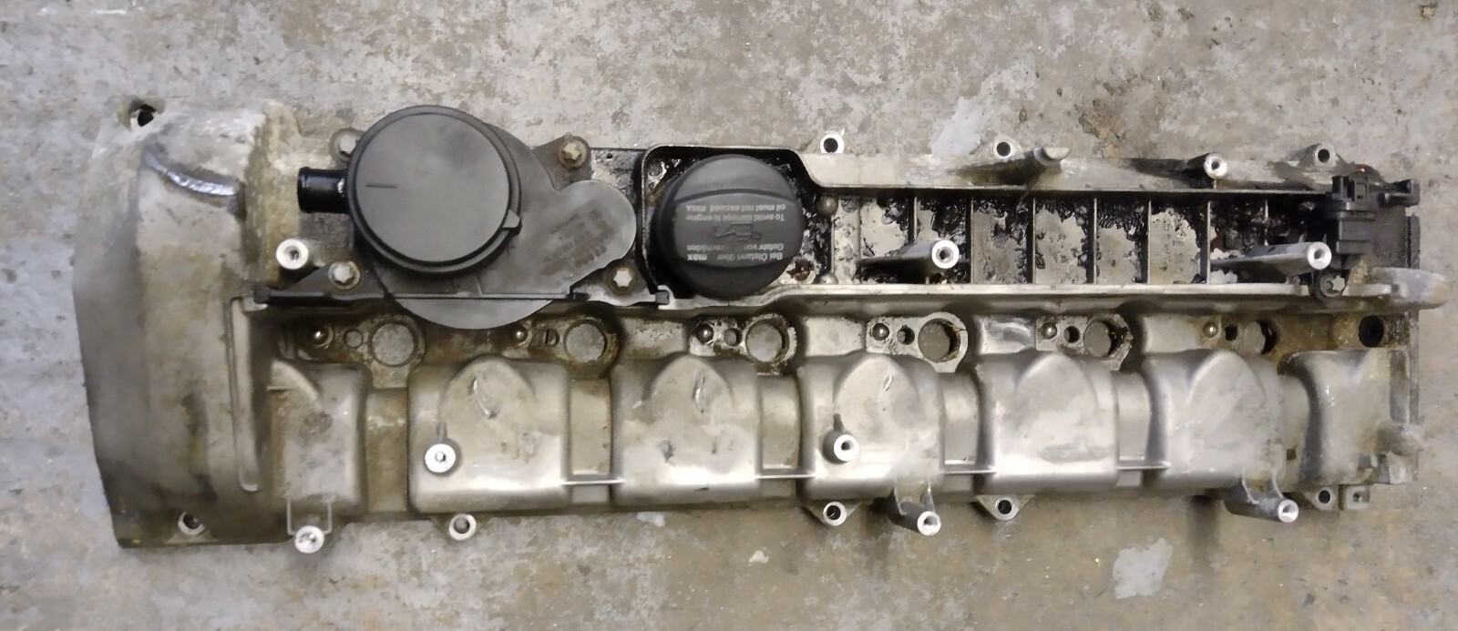 MERCEDES OM648 ROCKER COVER 6480160005 | eBay