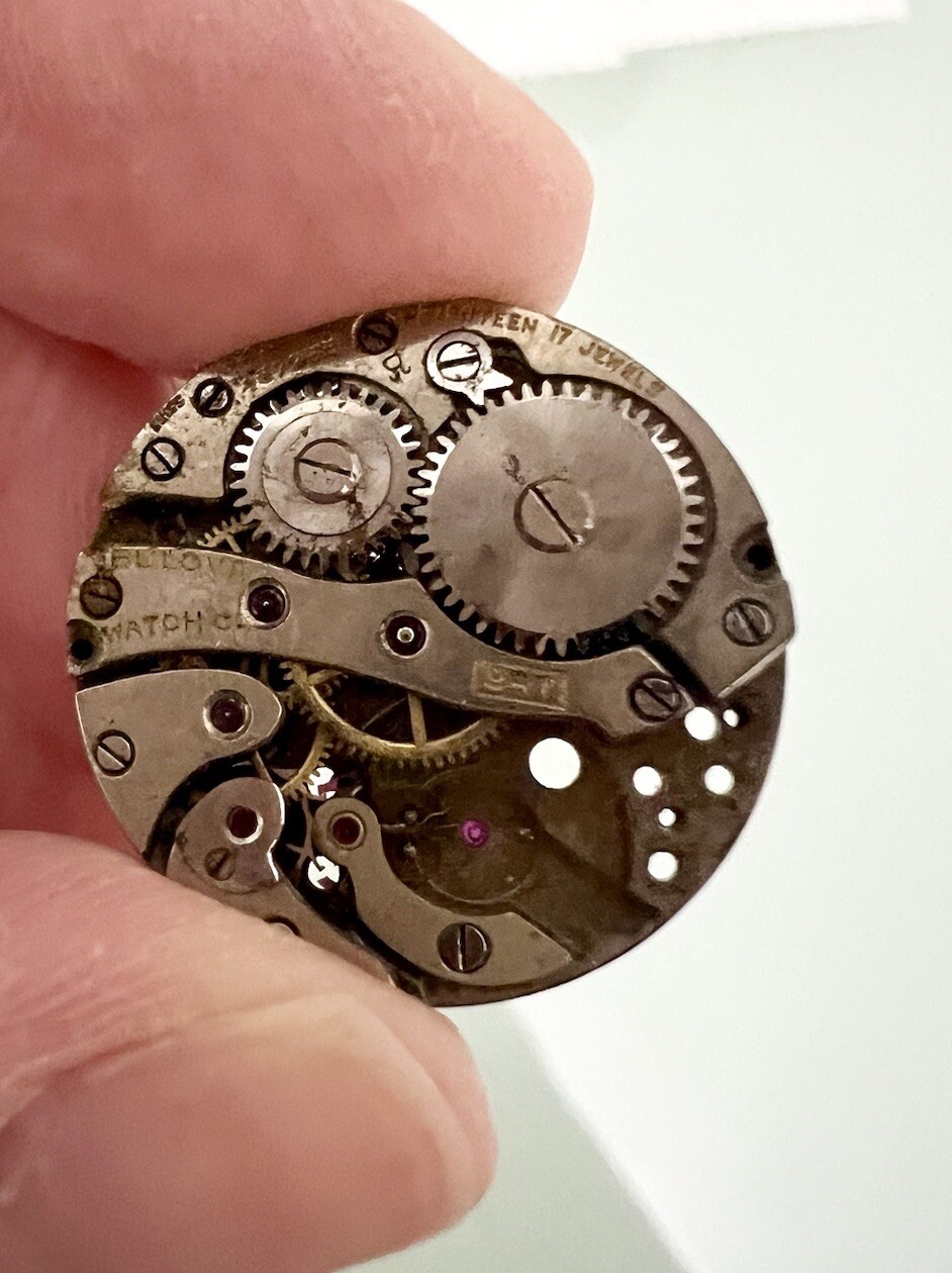 Vintage Watch Bulova 17 Jewels Movement Only For Parts/Repair