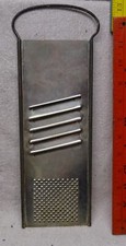 ** Vintage - RAPID CUTTERS Barand - USA made - SLAW Veggie CUTTER - NEAT wall pc