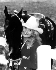Lynn Anderson 10" x 8" Photograph no 2