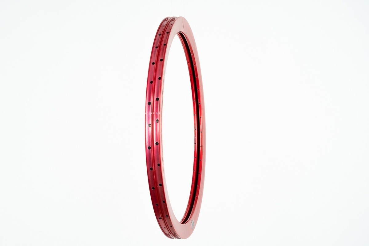 NOS PAIR VELOCITY B43 CLINCHER RIM 28