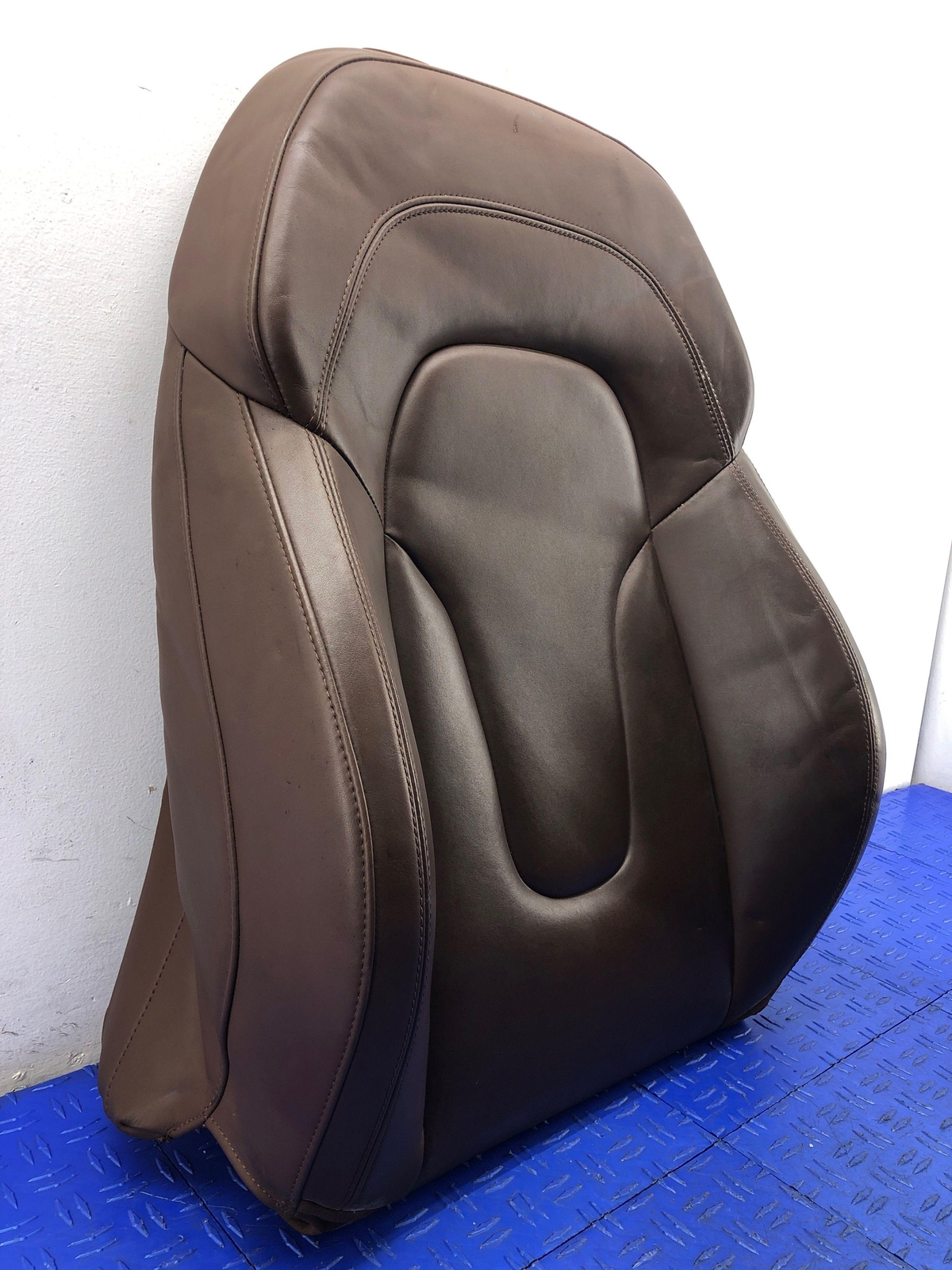 2008-2015 AUDI R8 FRONT LEFT CONVERTIBLE UPPER SEAT CUSHION BROWN LEATHER OEM