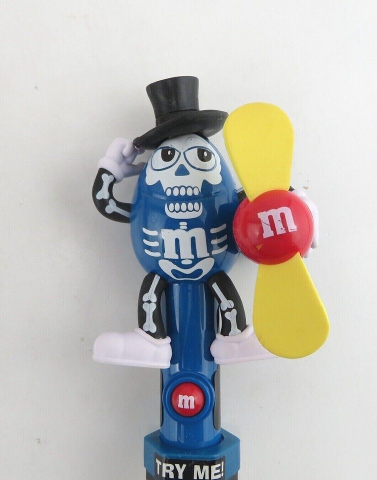 M&M Halloween Candy Dispenser & Fan in Costumes - YOU CHOOSE - Mix ...