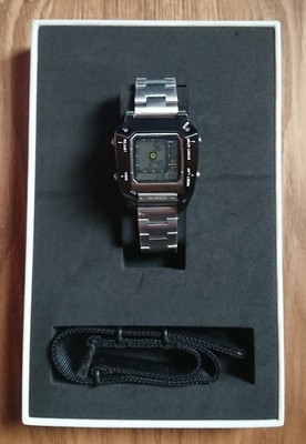 限定品 SEIKO WIRED LGEAR SOLID V デジボーグ SEIKO WIRED Metal Gear Solid V Collaboration Model 2500