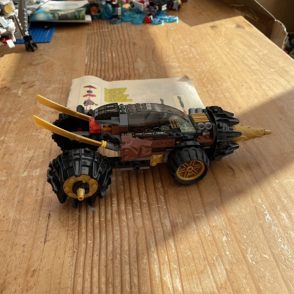 LEGO Ninjago 70502 Cole's Earth Driller, photo 1 of 5