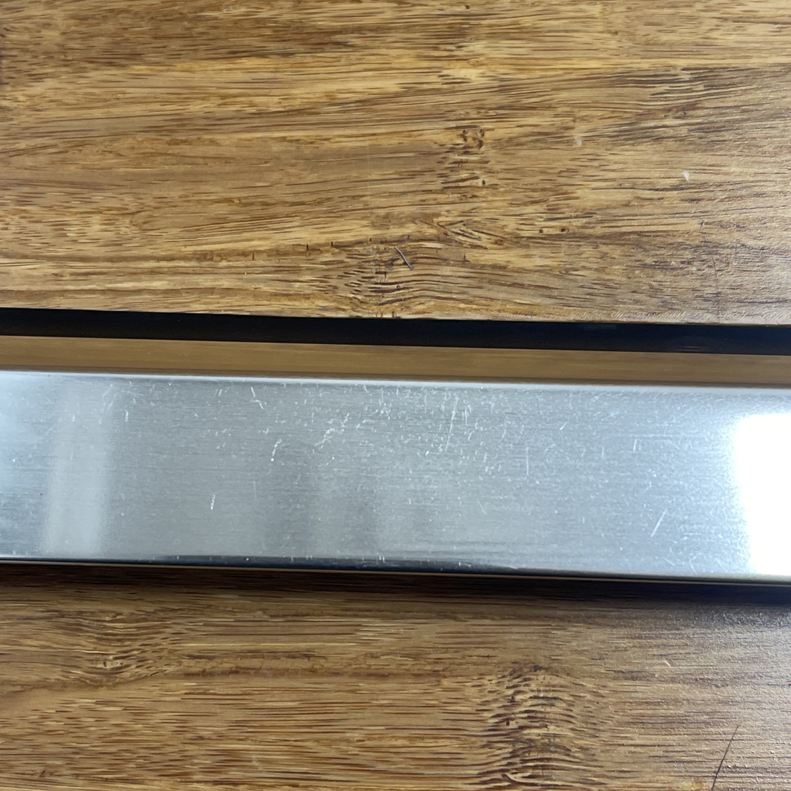 2017-2023 Rolls Royce Dawn RR6 Front Right Quarter Window Molding Trim OEM *NOTE