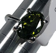 Costume Ring Green Oval Stone Solitaire Silver Tone Size 6.5