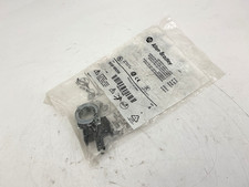 New Allen Bradley 800F-MN5W Ser A LED Module w/ Latch White 120V