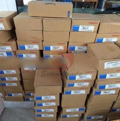 ONE NEW for   proximity switch E2A-M18LN16-WP-C1 *pz