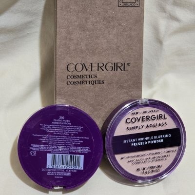 CoverGirl Simply Ageless Instant Wrinkle Blurring Pressed Powder - Shade 210