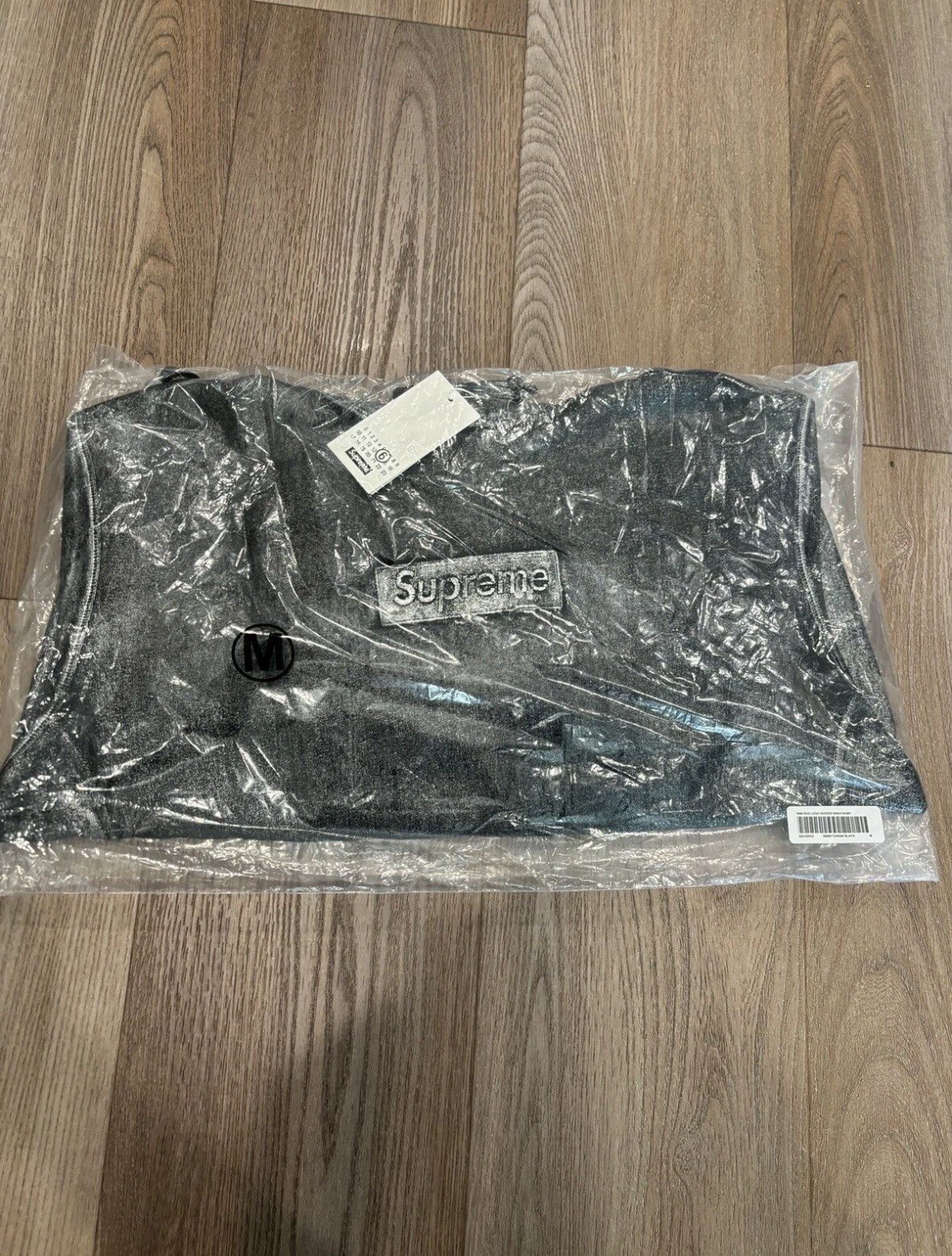 Sweat à capuche logo Supreme MM6 Maison Margiela Foil Box noir NEUF EN MAIN MOYEN