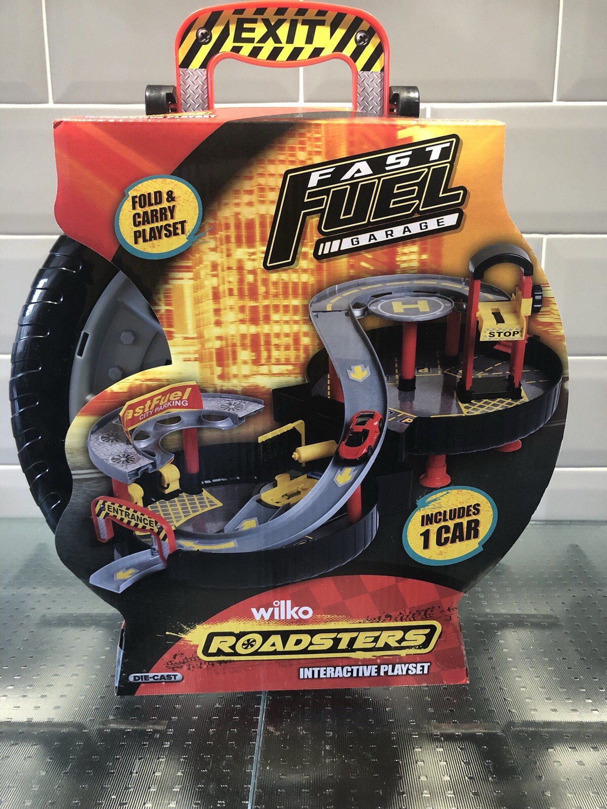 Interactive Car Playset Fast Fuel Garage Roasters eBay