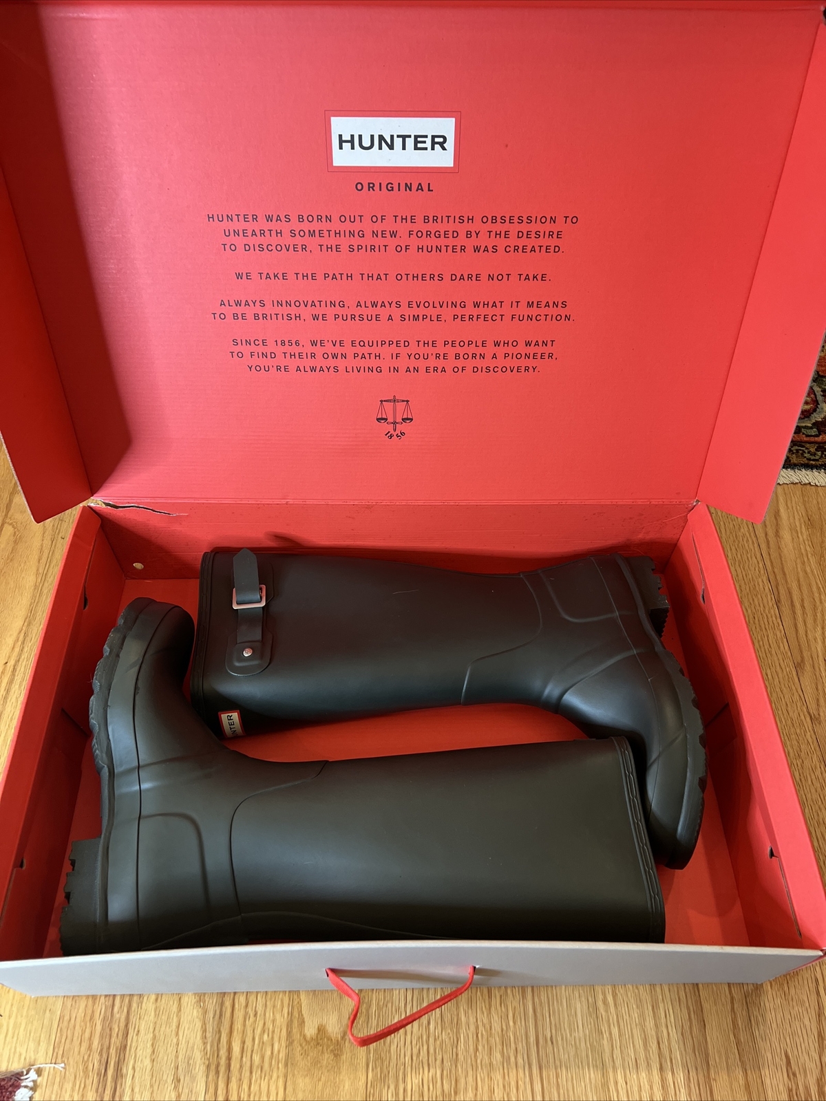 Hunter Original Tall Rain Boots- Dark Olive￼- Men&rsquo;s Size 10
