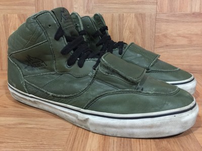 vans military boots