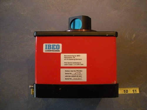 Sick NAV200-1111 Sensor 7028471 24V LADAR-2D NAV 1404-000-FB Stecker beschädigt - Bild 8 von 9