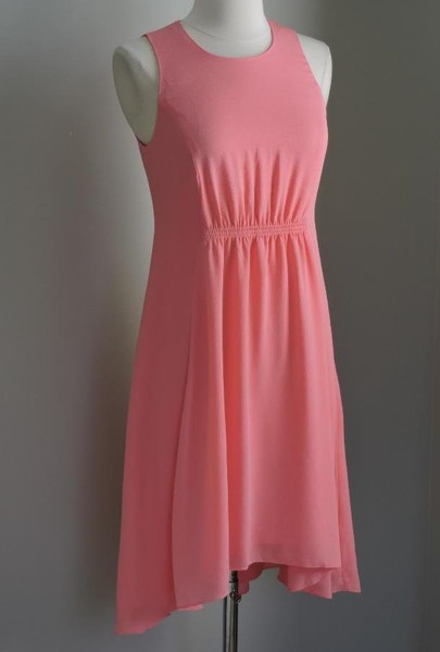 NUEVO CON ETIQUETAS WHITE HOUSE BLACK MARKET Vestido de papaya sin mangas cintura elástica 0 ( XSmall)