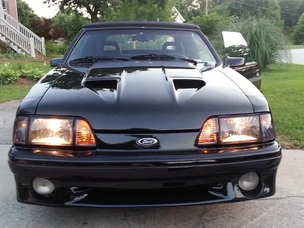 KIT COMPLETO MANIJA DE PUERTA INTERIOR FORD MUSTANG 1979-1993 Y BISEL NEGRO/CROMO - FOX Foto 2 de 4