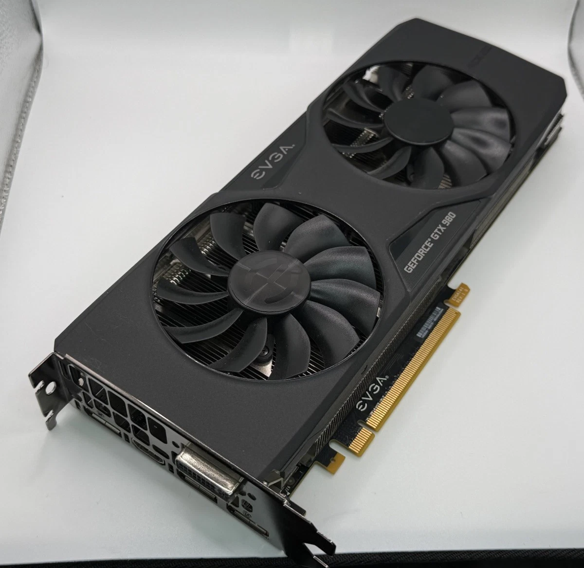 NVIDIA GeForce GTX 980 PCI Express 3.0 x16 Computer Graphics Cards
