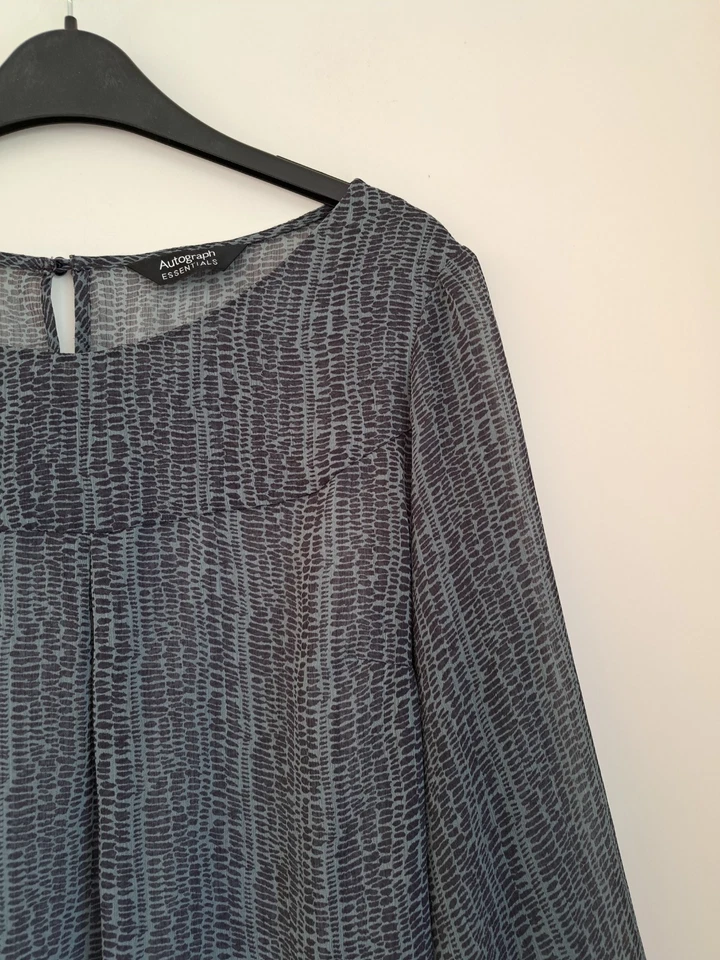 M&S Autograph Chiffon Blouse UK18 Sheer Gunmetal Grey 3/4 Sleeves Floaty - Image 4 of 4