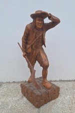 Statue Chouan En Bois