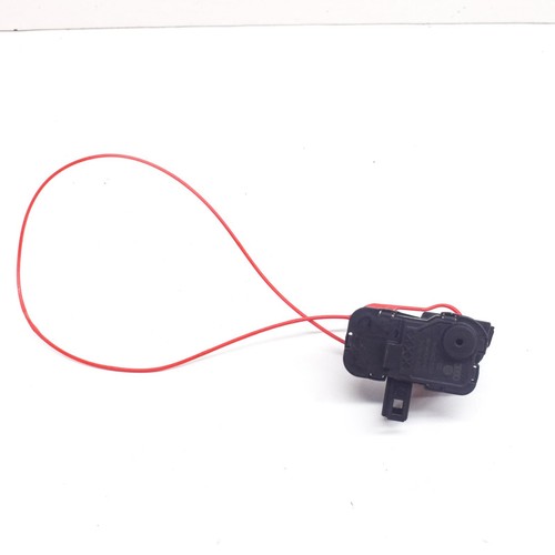 AUDI Q5 8R Kraftstofftankdeckel-Verriegelungsaktuator 8K0862153H 2.00 Diesel