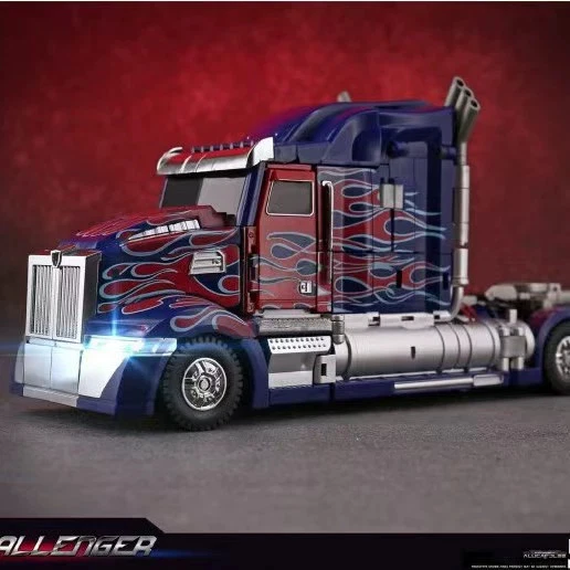 Unique toys UT R-02 Challenger Reprint VER Transformation Toys Robot 27cm - Image 2 of 4