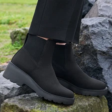 Vivaia Everly Chunky Platform Arch Support Flex Water RPT Travel Boots Black 8