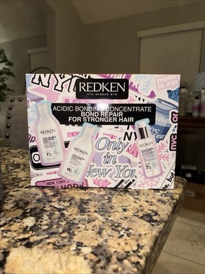 Redken Acidic Bonding Concentrate Holiday Kit Shampoo Conditioner Serum