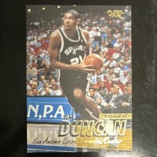 Fleer 1997-98 Tim Duncan #201 Rookie San Antonio Spurs Basketball NBA