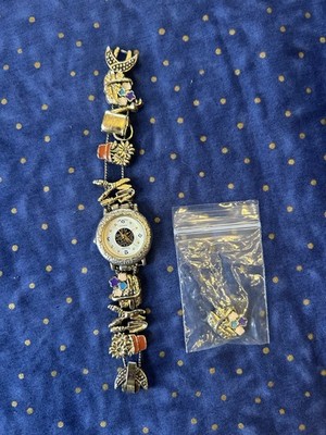 Unique Schandra Woman s Wristwatch Gardener Charms On Band