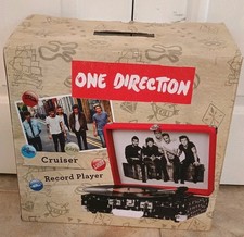 One Direction Crosley record player, just trying to give it a good home