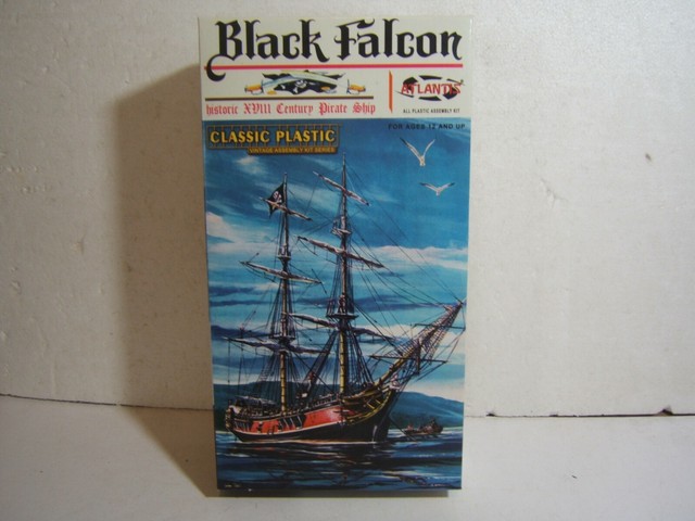 Atlantis 1100 Black Falcon 18th Century Pirate Ship Model Boat Ship Kit