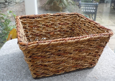 Quadratischer Aufbewahrungskorb aus Seegras, 9 Zoll/24 cm Quadratisch, 5 Zoll/13 cm hoch
