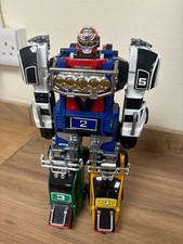 Bandai Deluxe Turbo Megazord RV Robo - 1990s Power Rangers Figure