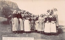 England - RUNSWICK BAY - The brave women who launched the lifeboat to save their