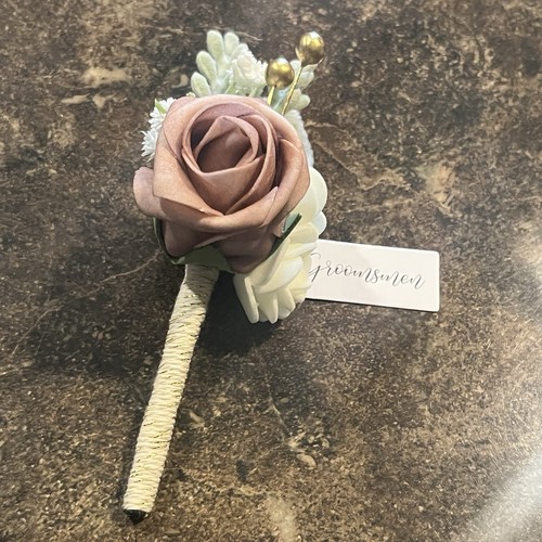 Ling's Moment Boutonnieres in Dusty Rose & Blue Set Of 9 Wedding Party - Picture 3 of 12