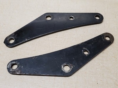 BSA 68-4080 REAR ENGINE MOUNT BRACKETS PLATES A65 LIGHTNING A50 1965-70