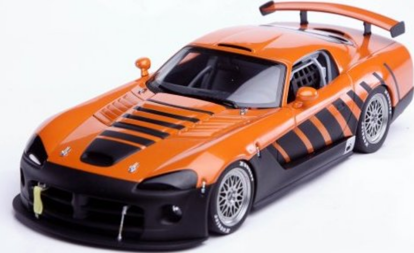 AutoArt 1/18 Dodge Viper Competition Coupe 
