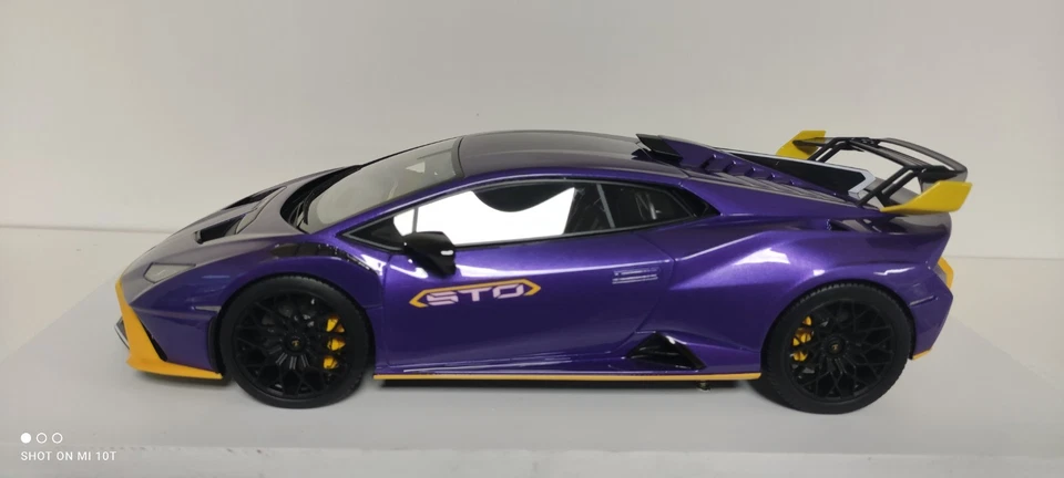 1:18 LAMBORGHINI HURACAN STO VIOLA PASIFAE MR COLLECTION MODELS 1/18 SCALE  - Imagen 2 de 4