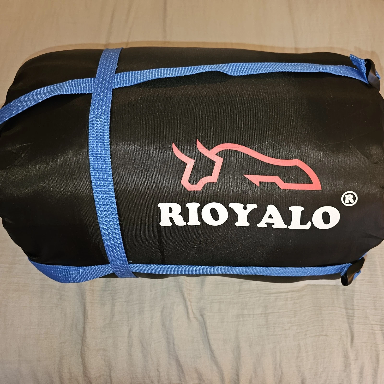 RIOYALO Sleeping Bag Professional Outdoor Black with Blue Straps