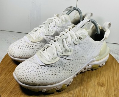 Nike React Vision Athletic Footwear Triple White Running Shoes Cross Fit Sz 7.5