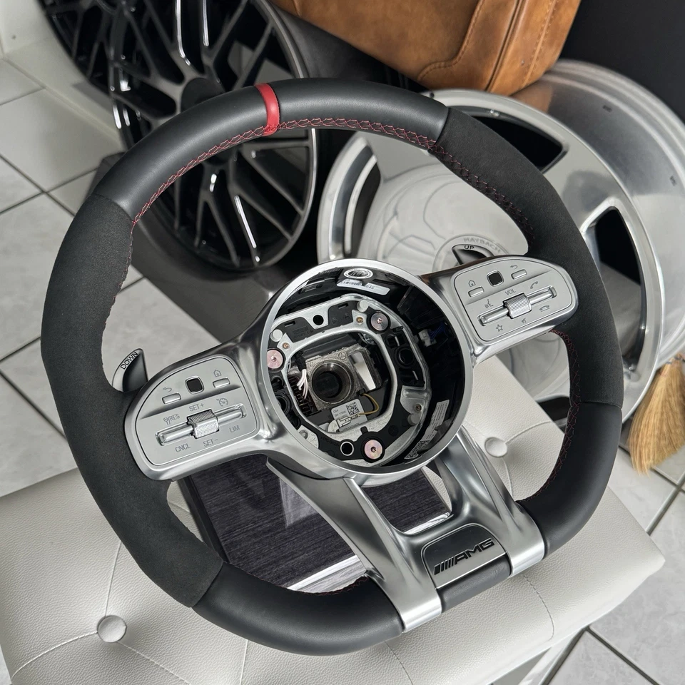 Original Mercedes AMG Performance Lenkrad W177 C118 C205 C238 W213 W463A C63 A45 - Bild 3 von 4